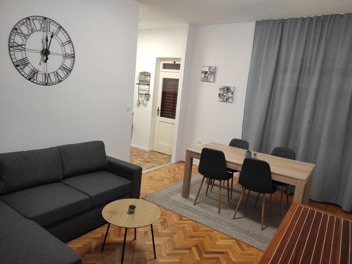 Apartment Ivano Vodice Luaran gambar
