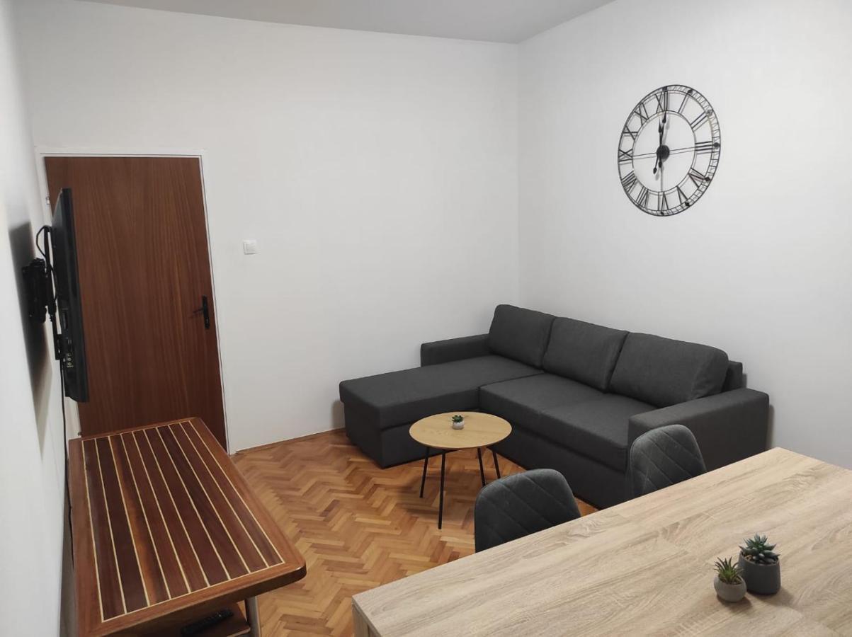 Apartment Ivano Vodice Luaran gambar