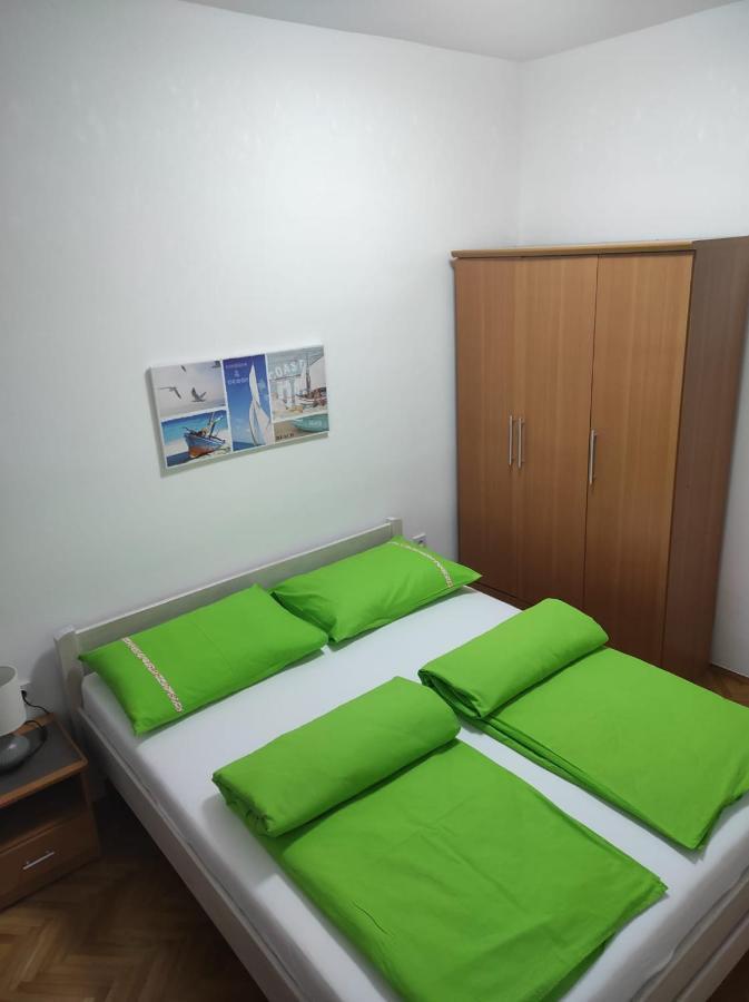 Apartment Ivano Vodice Luaran gambar