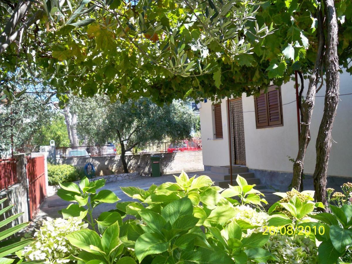 Apartment Ivano Vodice Luaran gambar